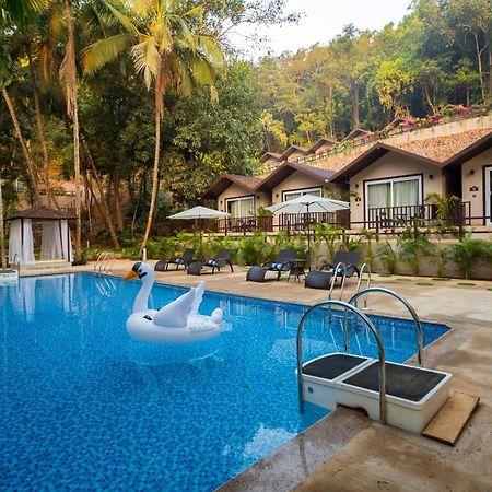 Stone Wood Premier Gokarna Hotell Gokarna  Eksteriør bilde