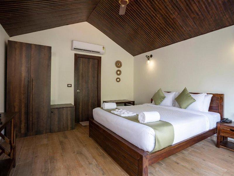 Stone Wood Premier Gokarna Hotell Gokarna  Eksteriør bilde