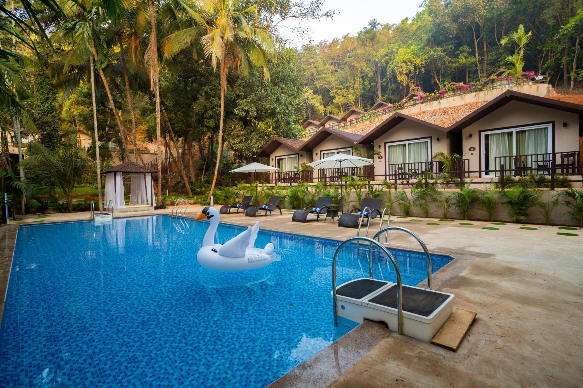 Stone Wood Premier Gokarna Hotell Gokarna  Eksteriør bilde